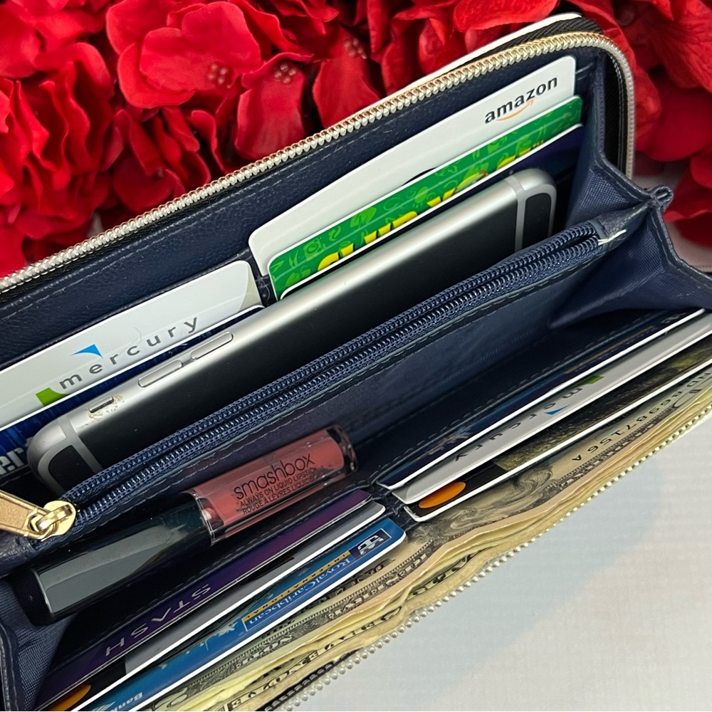 Harley Quinn Suicide Squad Property of the Joker White Clutch Purse - Picture 9 of 16